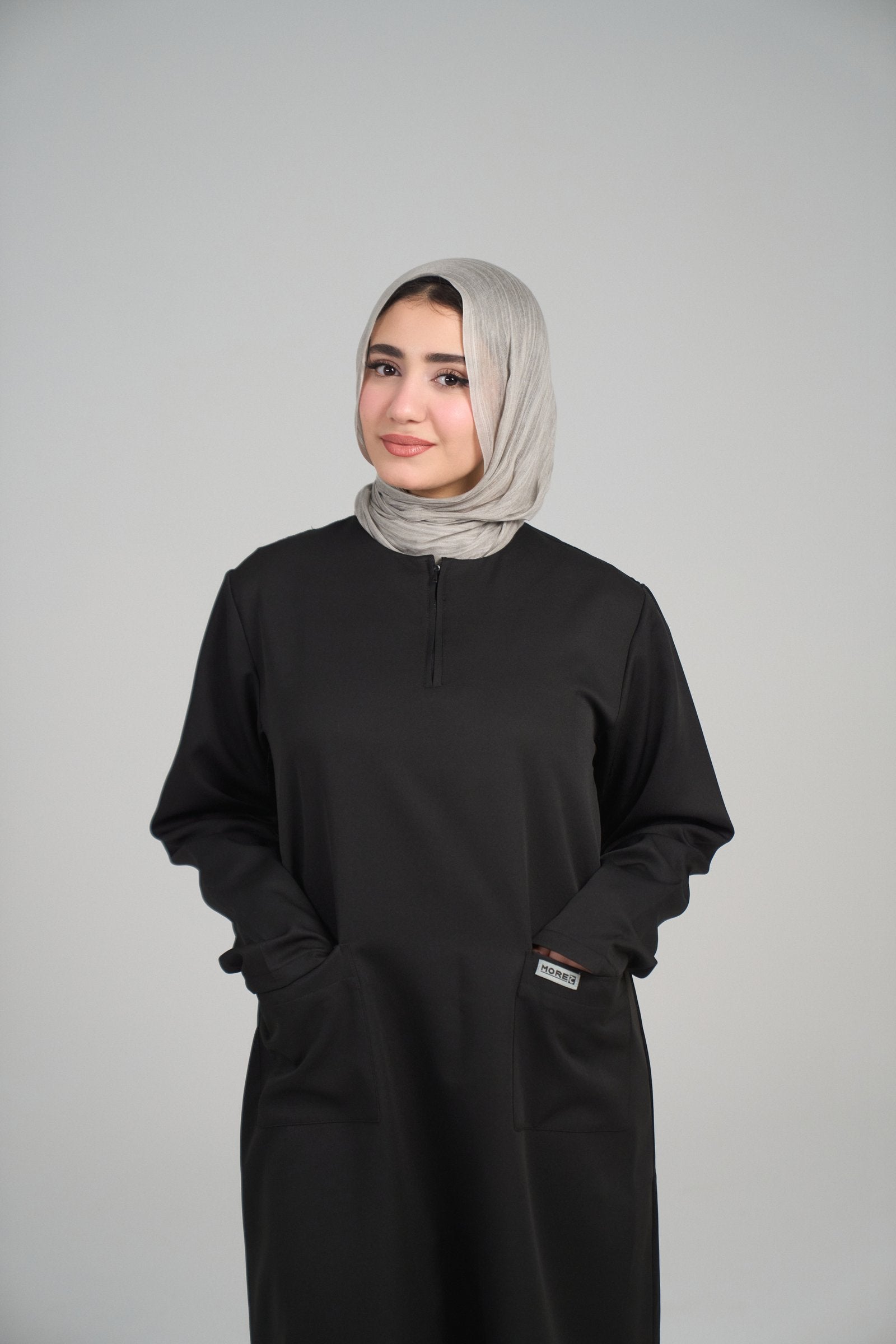 سكراب طبي حجابي - أسود