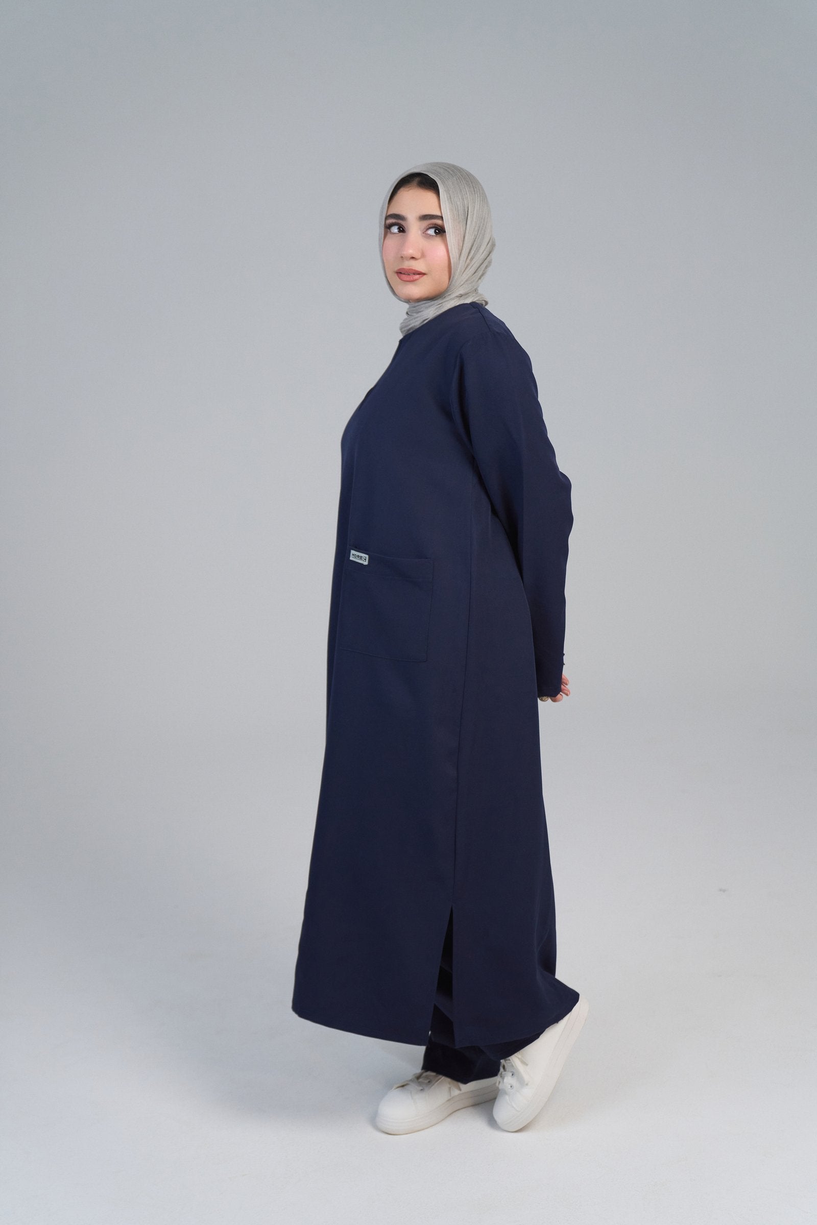 سكراب طبي حجابي - كحلي